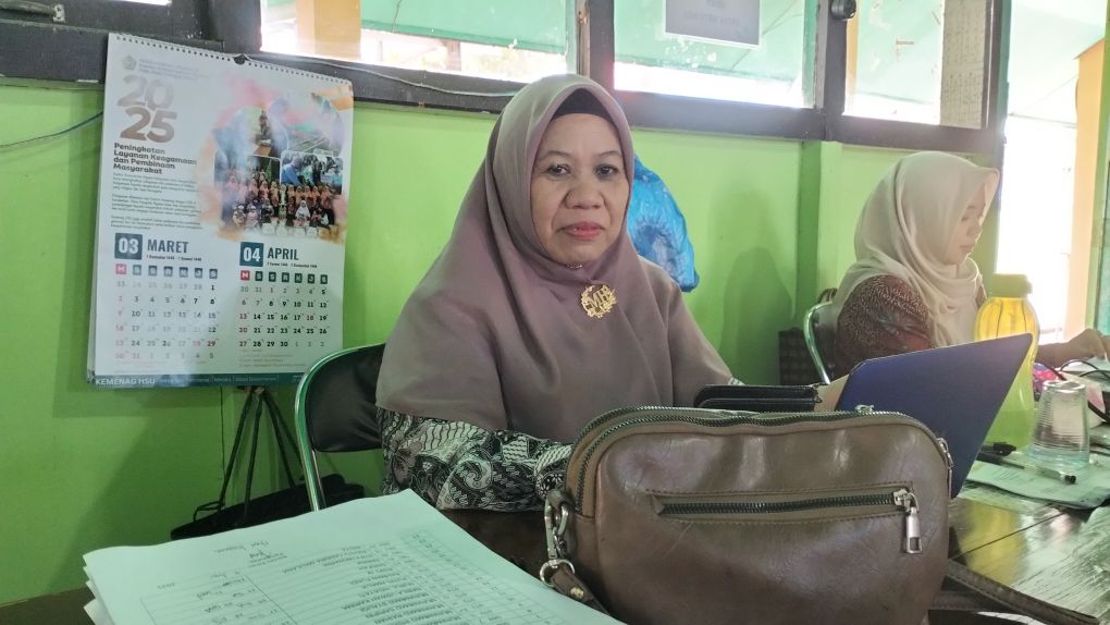 Wakamad Kurikulum MTsN 1 HSU Imbau Guru Input Nilai Tepat Waktu Wakamad Kurikulum MTsN 1 HSU Imbau Guru Input Nilai Tepat Waktu