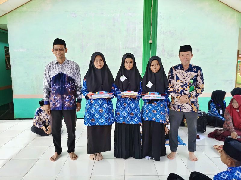 MTsN 1 HSU Luluskan 87 Peserta MATSAMA MTsN 1 HSU Luluskan 87 Peserta MATSAMA