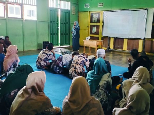 PTK MTsN 1 HSU Terima Sosialisasi Pencegahan Kanker