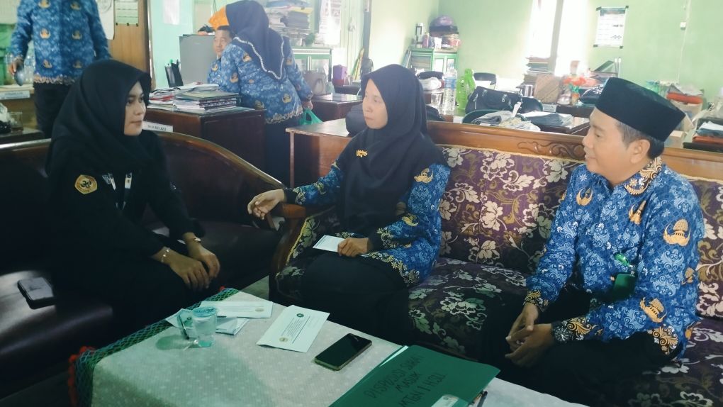 Panitia MotoGPE HIMAPSIKA FKIP ULM Banjarbaru Undang MTsN 1 HSU Ikut Lomba Physton Panitia MotoGPE HIMAPSIKA FKIP ULM Banjarbaru Undang MTsN 1 HSU Ikut Lomba Physton