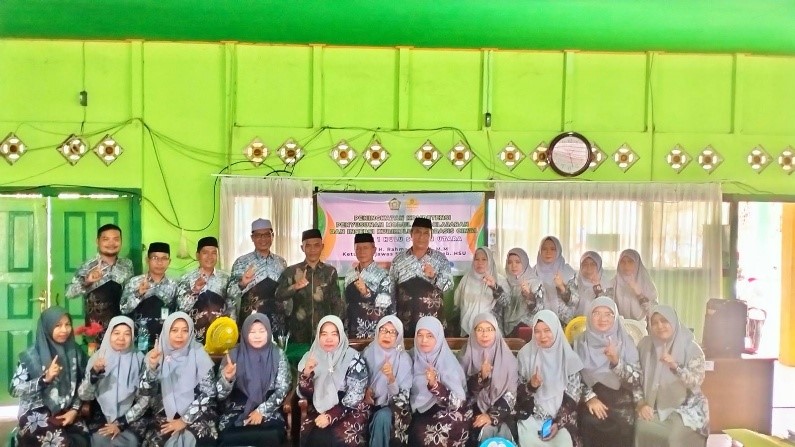 MTsN 1 HSU Tingkatkan Kompetensi Penyusunan Modul Pembelajaran Berbasis Cinta