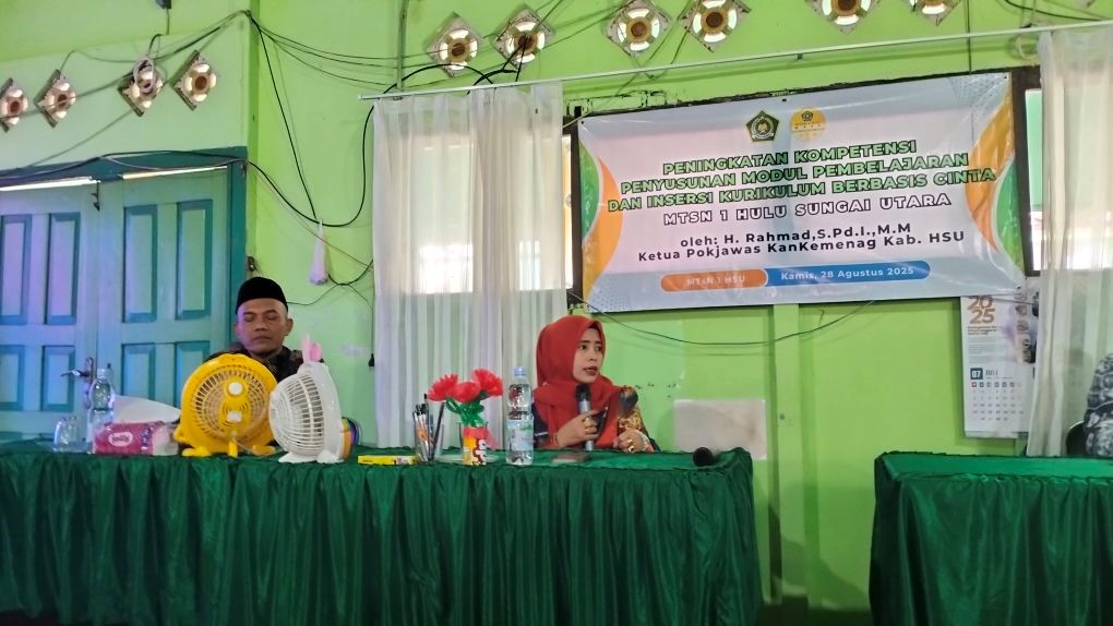 Ka.KanKemenag HSU Apresiasi MTsN 1 HSU atas Implementasi Kurikulum Berbasis Cinta