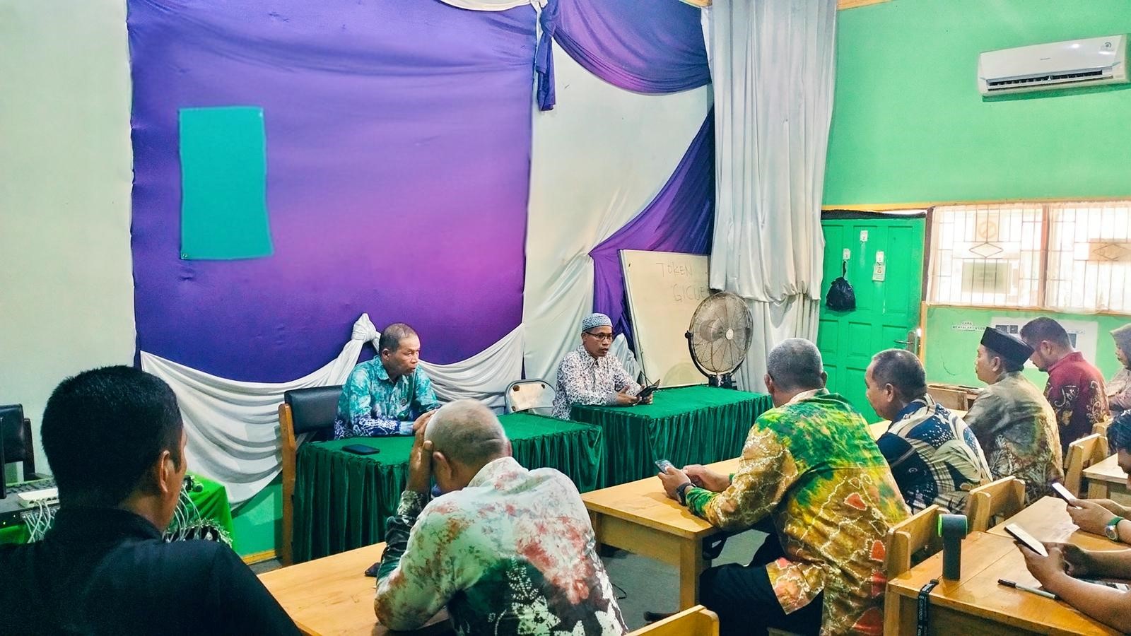 MTsN 1 HSU Gelar Rapat Koordinasi Class Meeting HUT RI ke-80 MTsN 1 HSU Gelar Rapat Koordinasi Class Meeting HUT RI ke-80