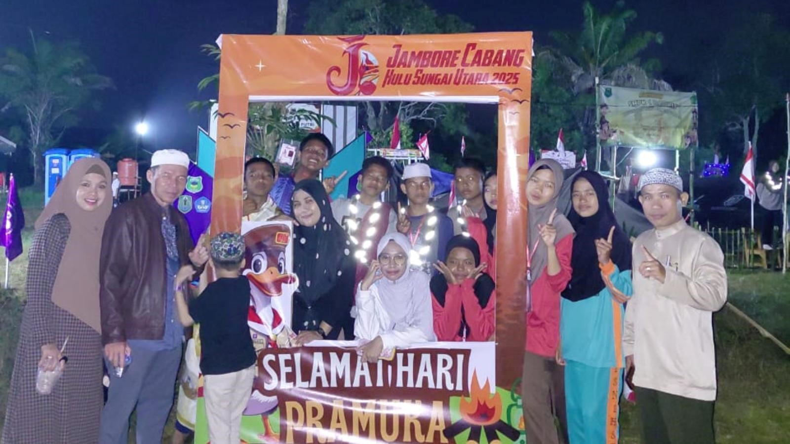 Kamad dan PTK MTsN 1 HSU Berikan Dukungan Kepada 19 Siswa MTsN 1 HSU Peserta Jambore Cabang Kab.HSU Kamad dan PTK MTsN 1 HSU Berikan Dukungan Kepada 19 Siswa MTsN 1 HSU Peserta Jambore Cabang Kab.HSU