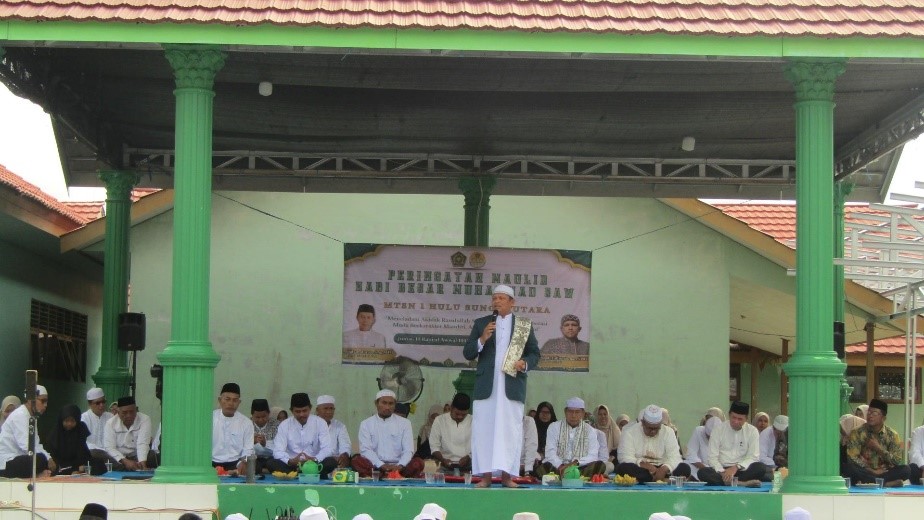 MTsN 1 HSU Gelar Peringatan Maulid Nabi Muhammad SAW dengan Meriah