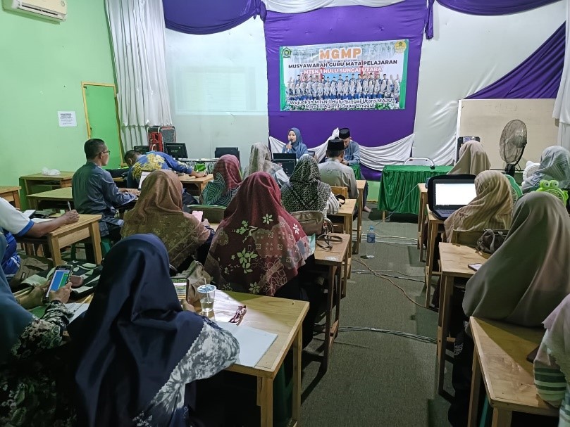MTsN 1 HSU Gelar MGMP Penyusunan Analisis Hasil Belajar Siswa MTsN 1 HSU Gelar MGMP Penyusunan Analisis Hasil Belajar Siswa