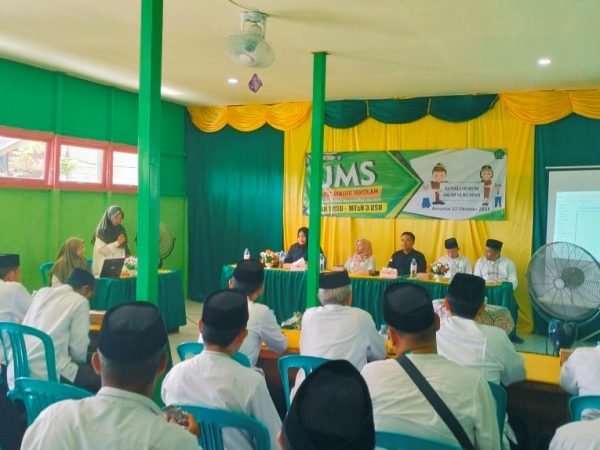 MTsN 1 HSU Ikuti Jaksa Masuk Madrasah, Perkuat Komitmen Antikorupsi di Lingkungan Pendidikan MTsN 1 HSU Ikuti Jaksa Masuk Madrasah, Perkuat Komitmen Antikorupsi di Lingkungan Pendidikan