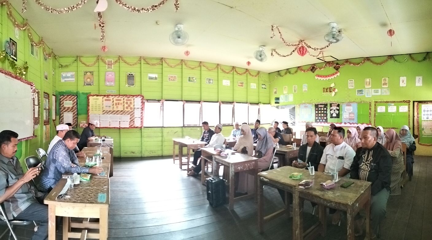 MTsN 1 HSU Gelar Musyawarah bersama Para Alumni Bentuk Kepanitiaan HARLAH Ke-60 MTsN 1 HSU Gelar Musyawarah bersama Para Alumni Bentuk Kepanitiaan HARLAH Ke-60