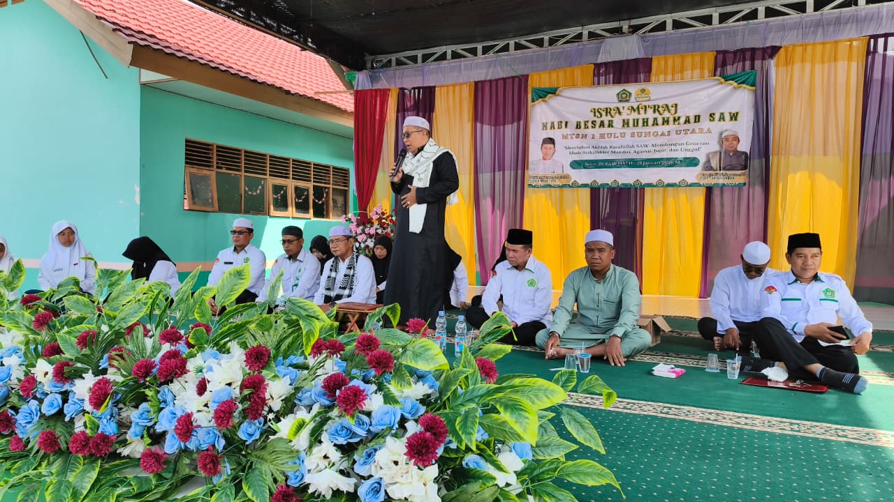 MTsN 1 HSU Peringati Isra Miraj dengan Konsep Sederhana dan Efektif MTsN 1 HSU Peringati Isra Miraj dengan Konsep Sederhana dan Efektif