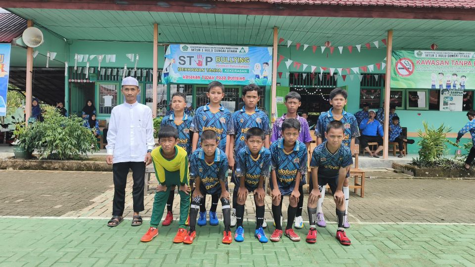 MTsN 1 HSU Sukses Gelar Turnamen Futsal di Hari Ketiga Harlah ke-60