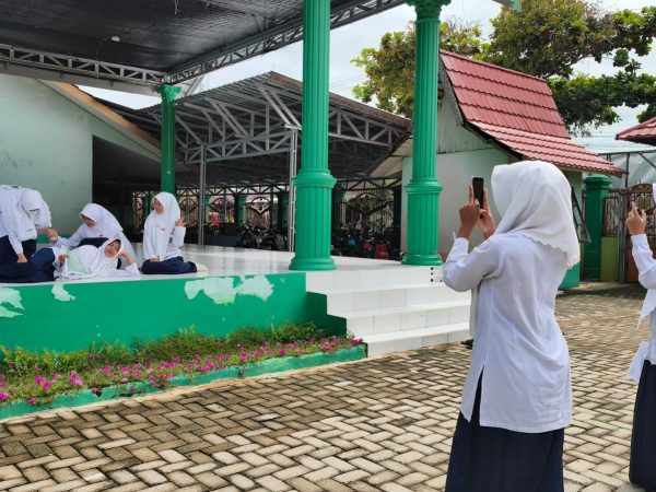 OSIM MTsN 1 HSU Buat Video Sambut Harlah ke-60 Madrasah