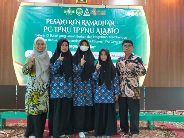 MTsN 1 HSU Sabet Juara 1 Cerdas Cermat Aswaja di Pesantren Ramadhan PC IPNU IPPNU Alabio
