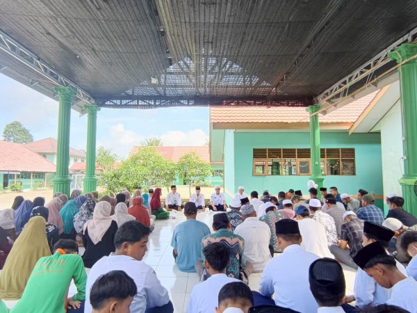 MTsN 1 HSU Gelar Pertemuan Wali Siswa Kelas IX, Bahas Kesiapan Ujian dan Perpisahan