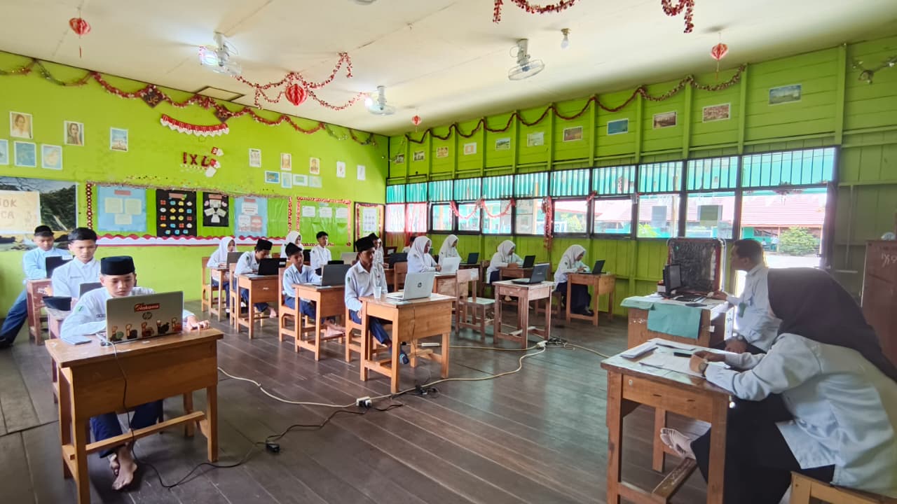 MTsN 1 HSU Sukses Gelar Hari Pertama Ujian TKA Utama 2026