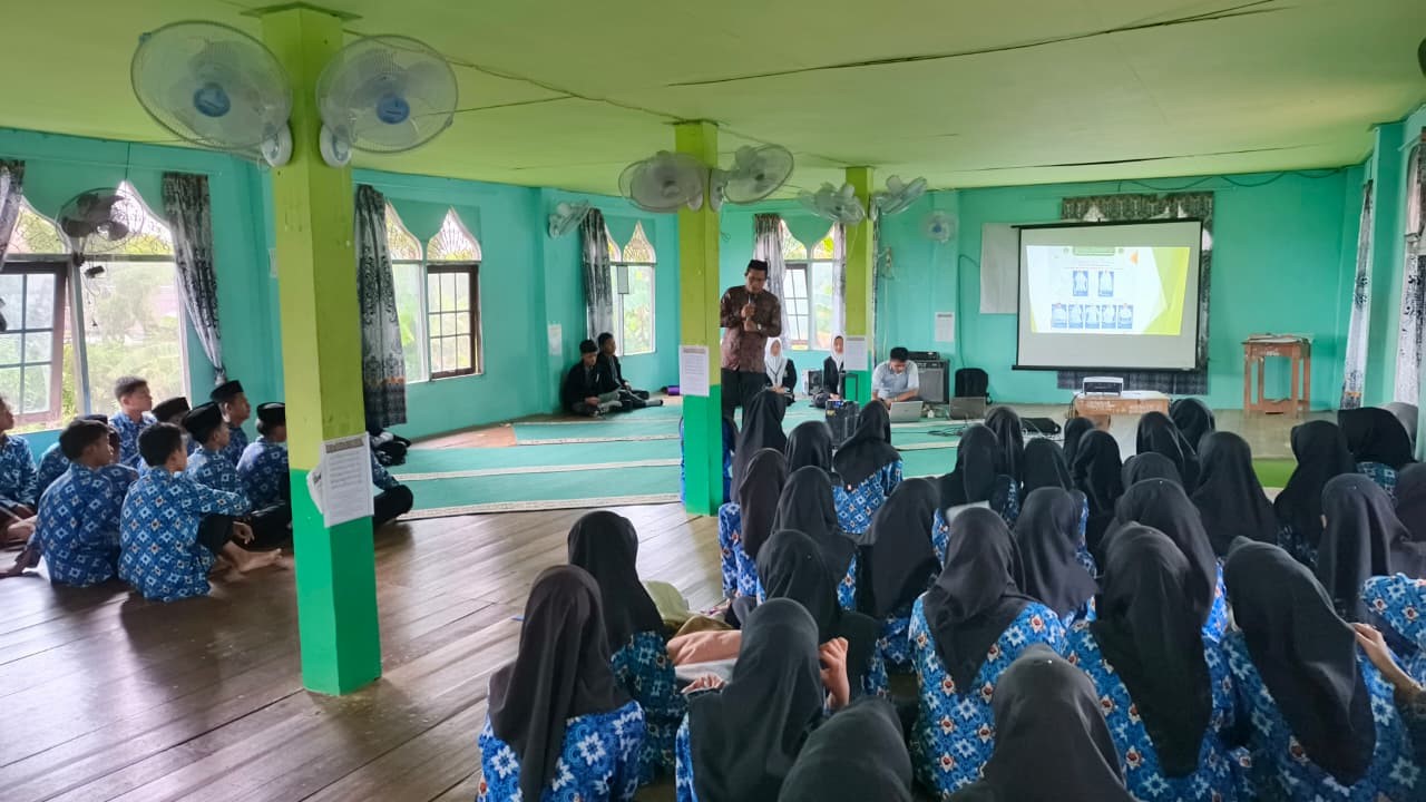 MTsN 1 HSU Sambut Sosialisasi PPDB MA Bustanul Ulum, Siswa Kelas IX Antusias