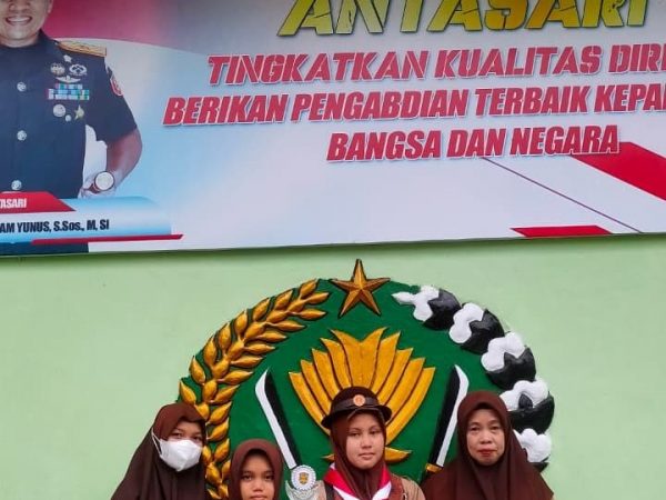 Tiga Siswi MTsN 1 HSU Raih Juara 2 Lomba Cerdas Cermat Wira Tama 2026 Saka Wira Kartika KODIM 1001 Amuntai-Balangan