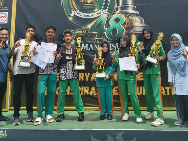 Borong 5 Piala, MTsN 1 HSU Jadi Bintang di Harlah MAN 1 HSU ke-48