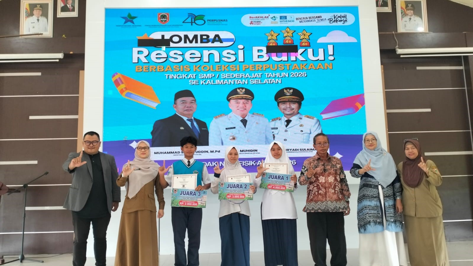 Tampil Memukau di Babak Offline, Zahra Munifa Afifah Raih Juara 1 Lomba Resensi Buku Provinsi Kalsel Tampil Memukau di Babak Offline, Zahra Munifa Afifah Raih Juara 1 Lomba Resensi Buku Provinsi Kalsel