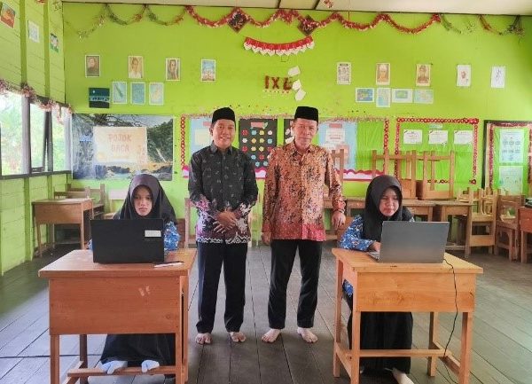 MTsN 1 HSU Gelar Geladi Ujian Jelang OSN-P, Kamad Hadir Beri Semangat MTsN 1 HSU Gelar Geladi Ujian Jelang OSN-P, Kamad Hadir Beri Semangat