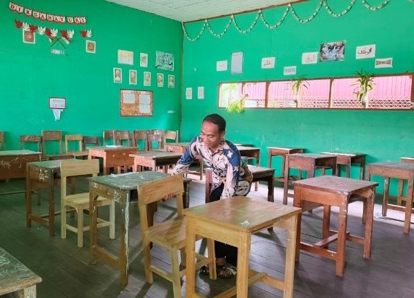Sambut Murid Baru, MTsN 1 HSU Tambah 87 Kursi Baru untuk Empat Ruang Kelas VII Sambut Murid Baru, MTsN 1 HSU Tambah 87 Kursi Baru untuk Empat Ruang Kelas VII