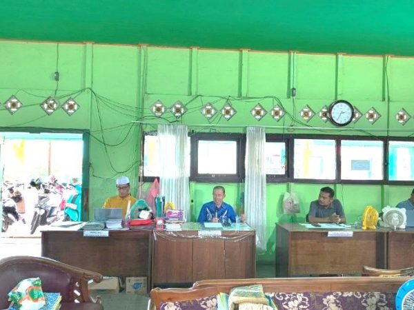 MTsN 1 HSU Gelar Rapat Bahas Program Kerja Tahun Ajaran 2026/2027 MTsN 1 HSU Gelar Rapat Bahas Program Kerja Tahun Ajaran 2026/2027