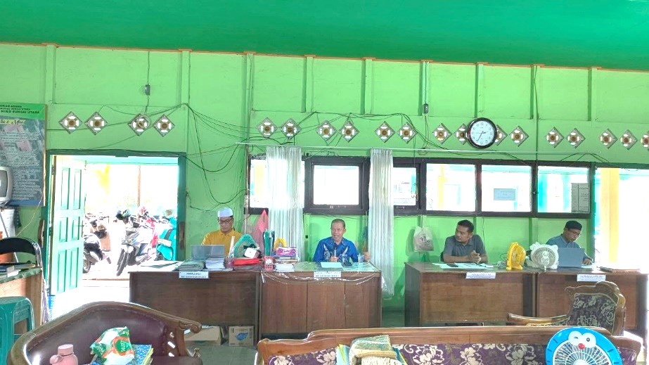 MTsN 1 HSU Gelar Rapat Bahas Program Kerja Tahun Ajaran 2026/2027